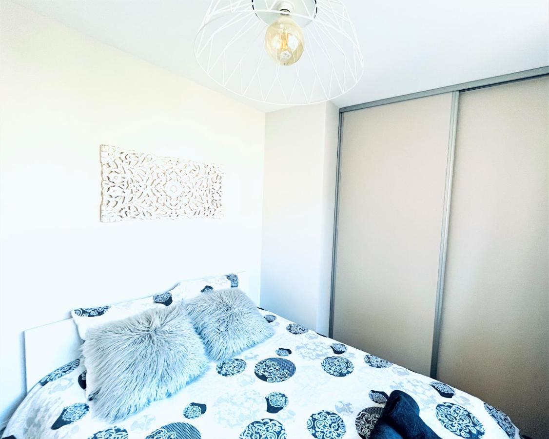 Le White Cosy A 5 Minutes Du Lac Avec Parking Privatif Gratuit Аннесі Екстер'єр фото