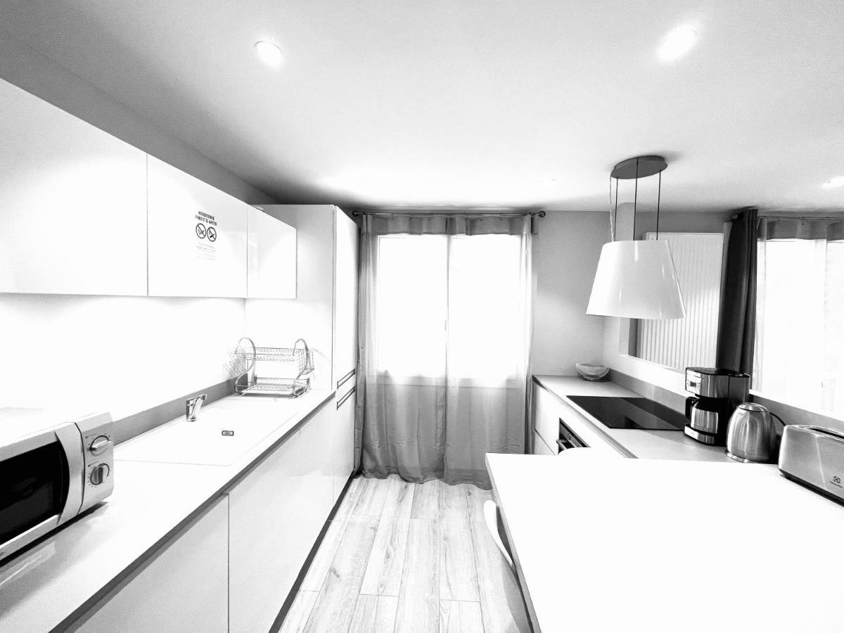 Le White Cosy A 5 Minutes Du Lac Avec Parking Privatif Gratuit Аннесі Екстер'єр фото